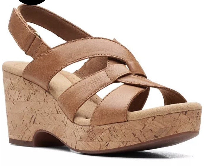 Clarks Giselle Sandals Women's 7.5M Tan Leather
