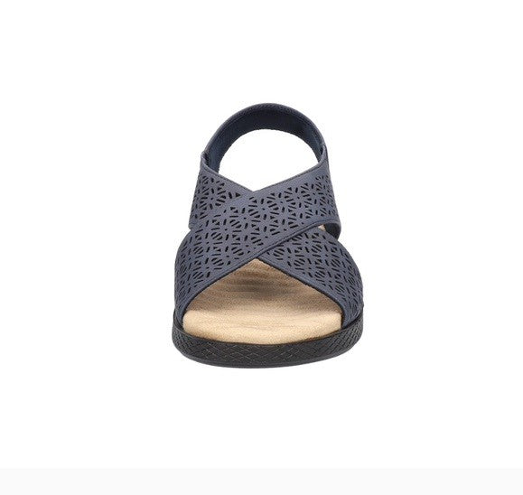 Easy Street Women's Claudia Comfort Wave Sandals Navy/Gore 71/2 M