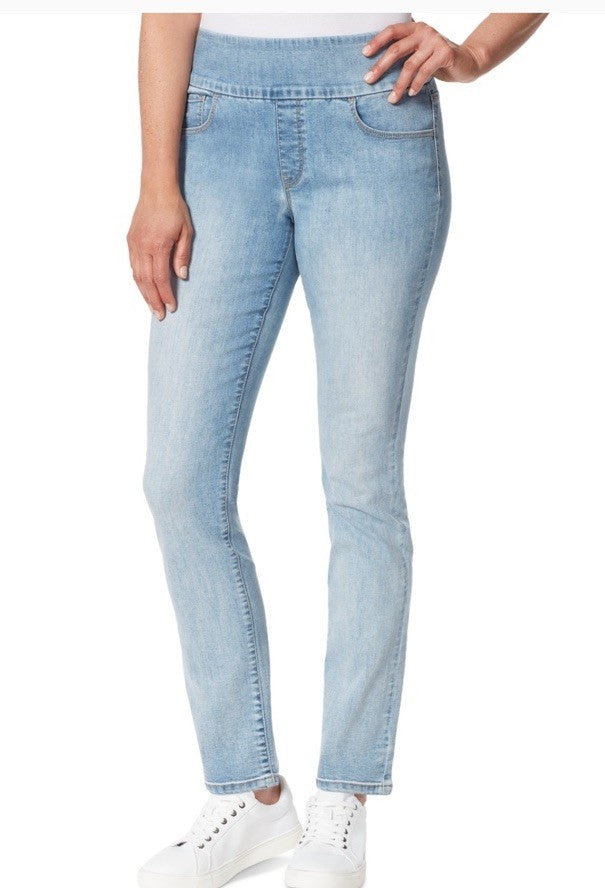 Gloria Vanderbilt Women's Blue Amanda Pull On Slim Straight Jeans Pants Size 4