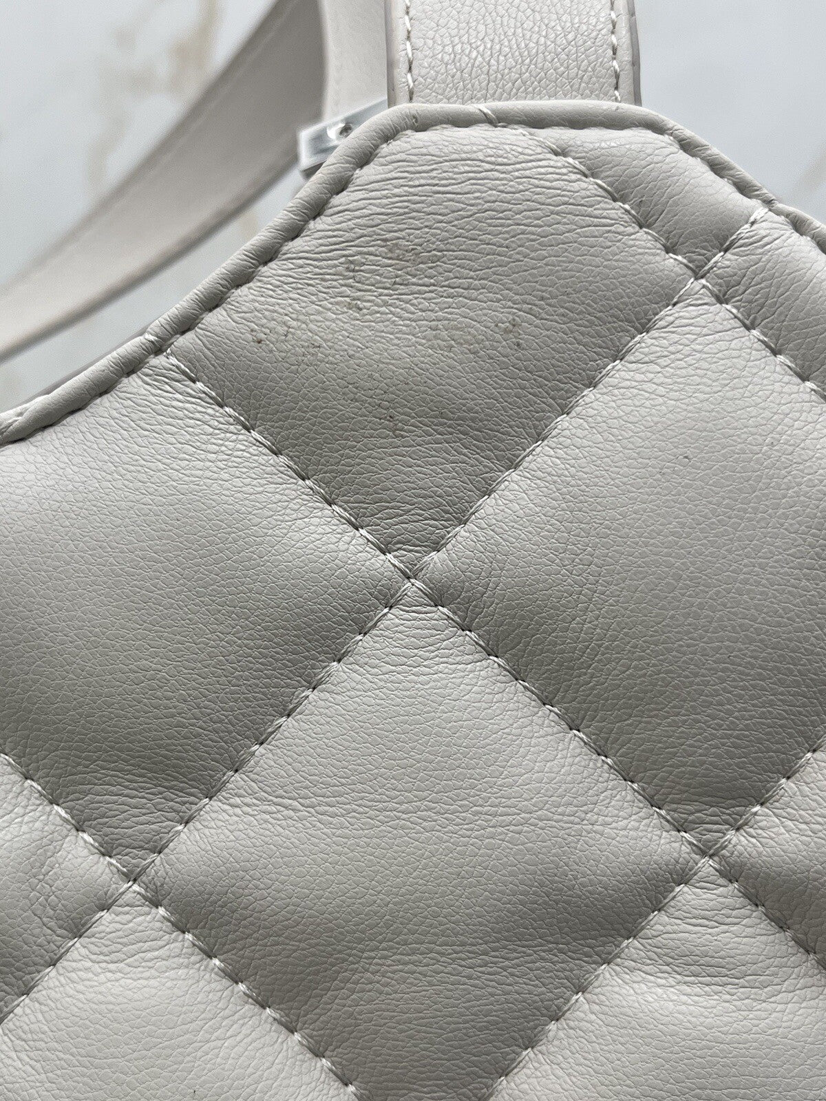 INC Andria quilted faux-leather women's XL tote bag - Bone/ White