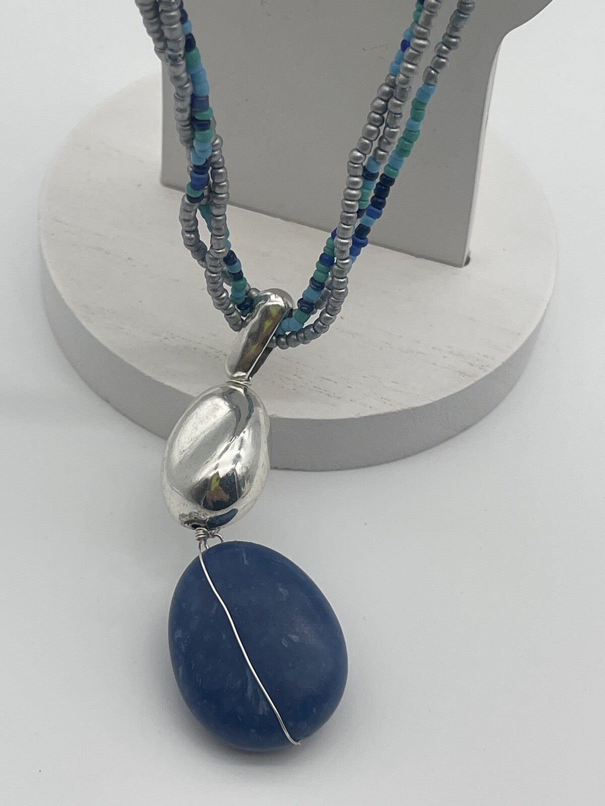 Style & Co Women’s Necklace SBLU LYR STN PNDT