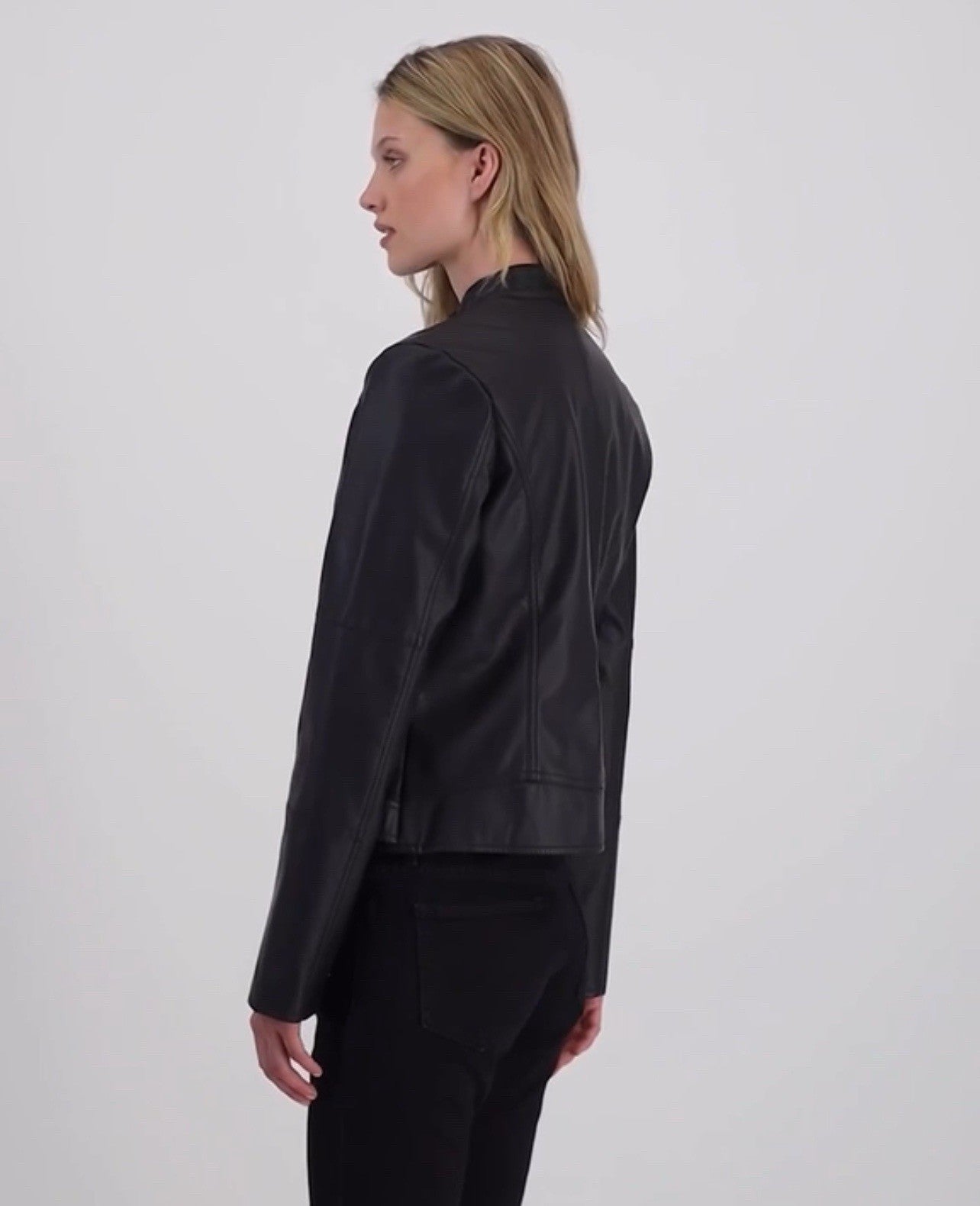 Maralyn & Me Faux-Leather Zip-Front Jacket Juniors M. Black Snap Closure Collar