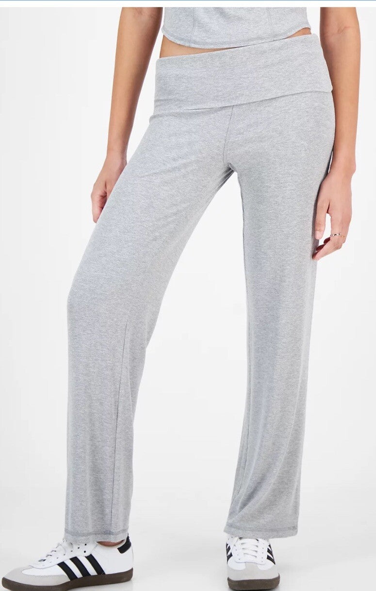 Ultra Flirt Juniors' High Rise Foldover-Waist Ribbed Knit Pants Grey Whisper XS