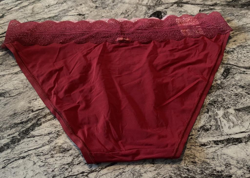 Calvin Klein Women's Lace Trim Bikini Underwear QD3838 M Red Carpet 