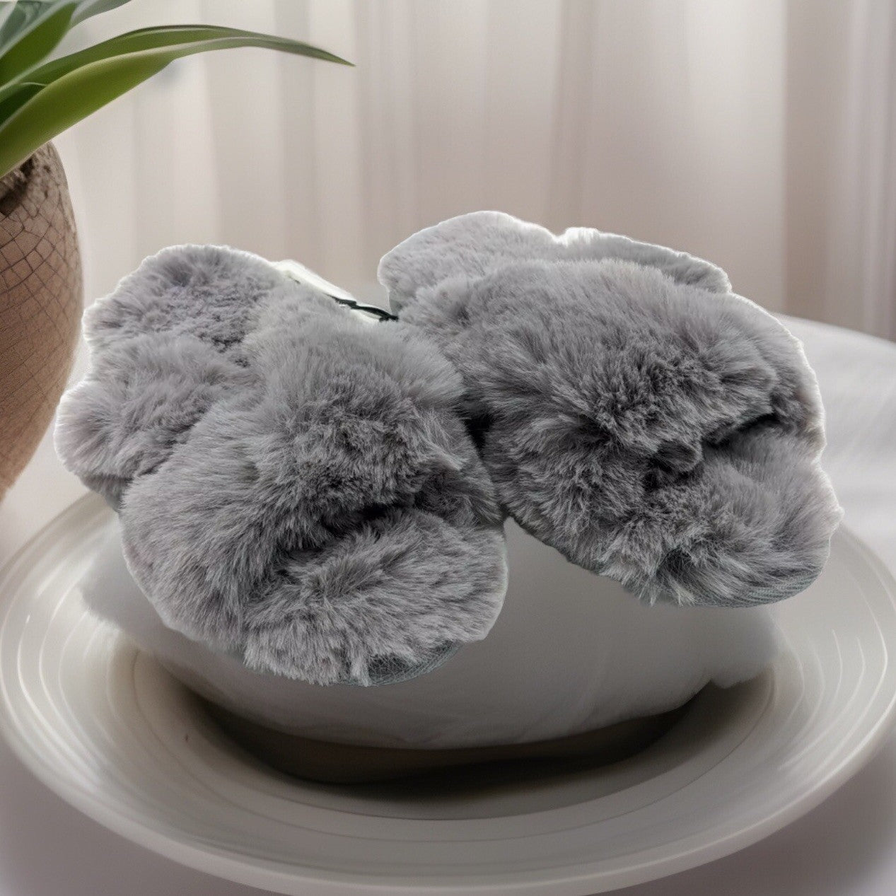 JENNI Intimates faux fur crossband open-toe slide slippers GREY Size L 9-10