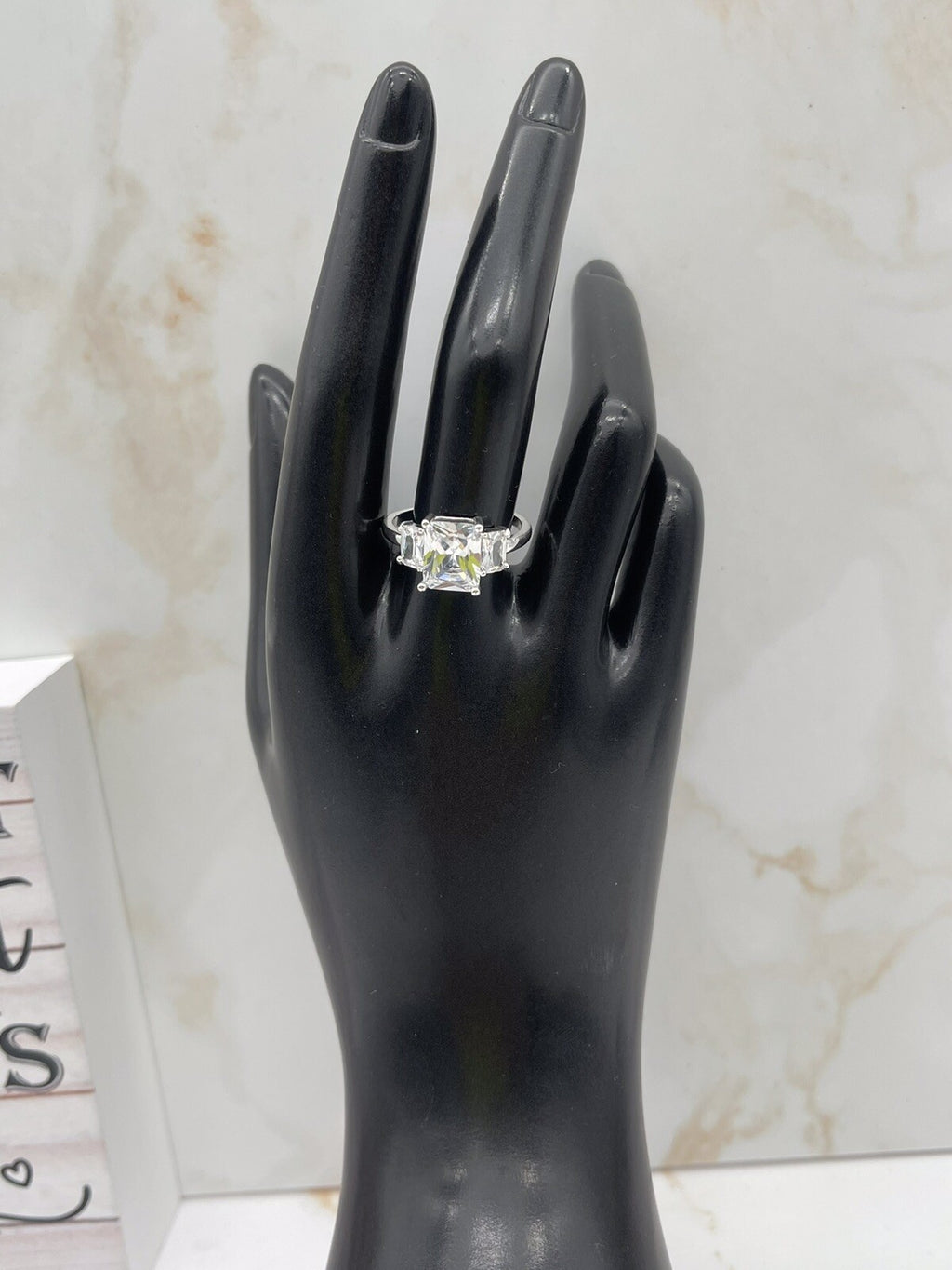 Character Club Cubic Zirconia Silver Plated Women’s Ring Size 9-