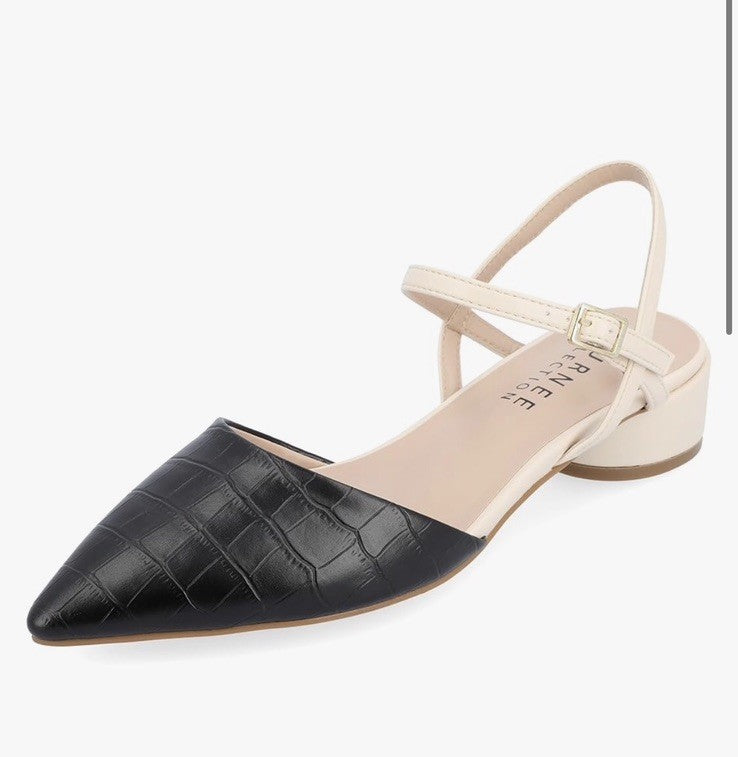 Journee Collection Women's Brynn Block Heel Pointed Toe Flats Black 10