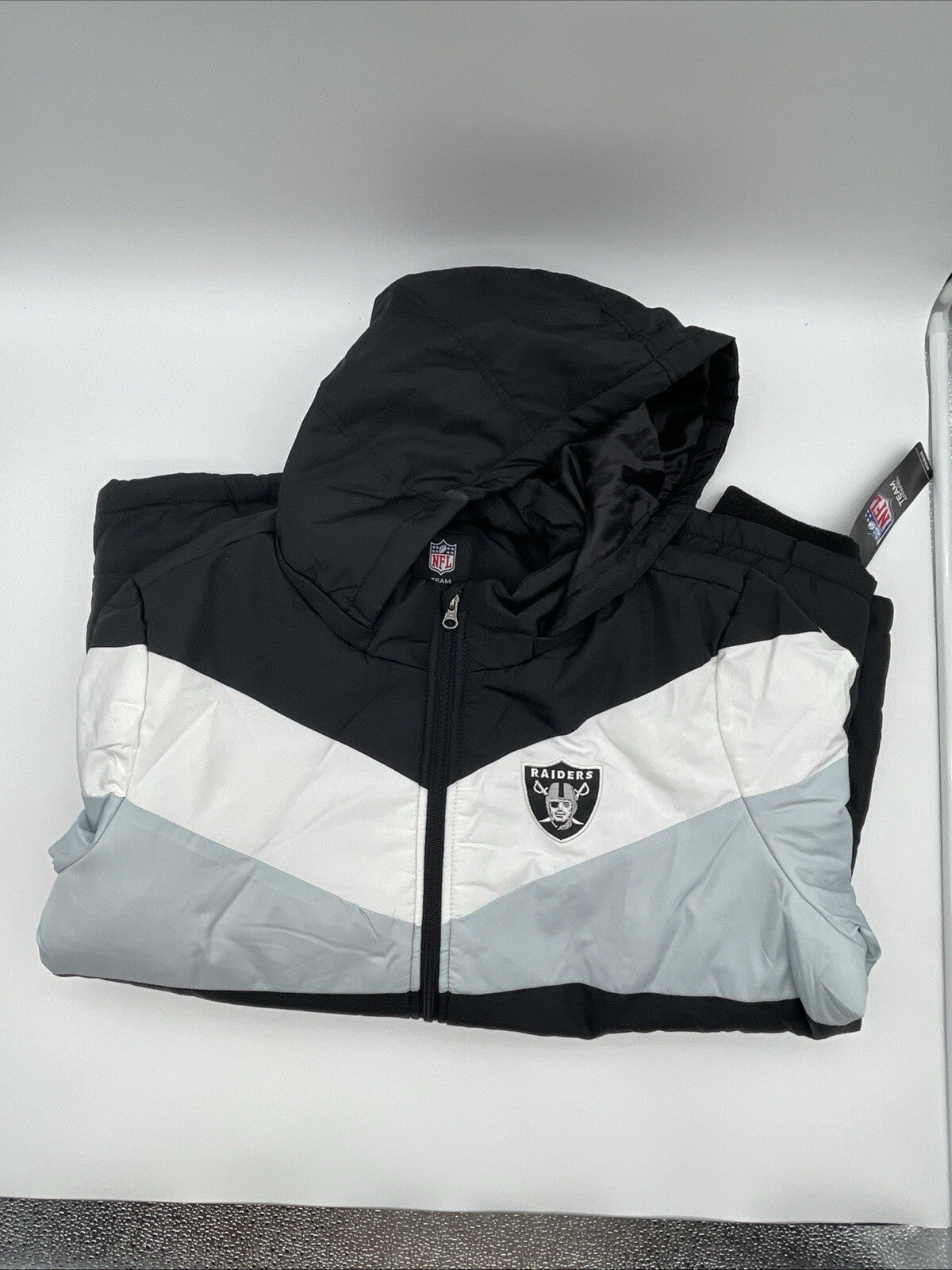 Officially Licensed NFL Women's Slap Shot Jacket by Glll XXL/XXG Oakland Riders
