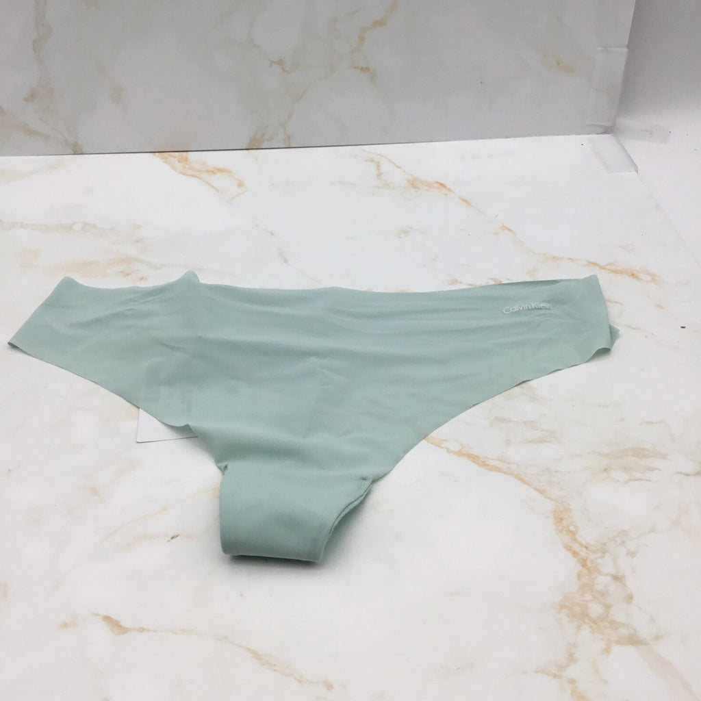 Calvin Klein Invisibles Solid Thong Panty Jade  SZ XL