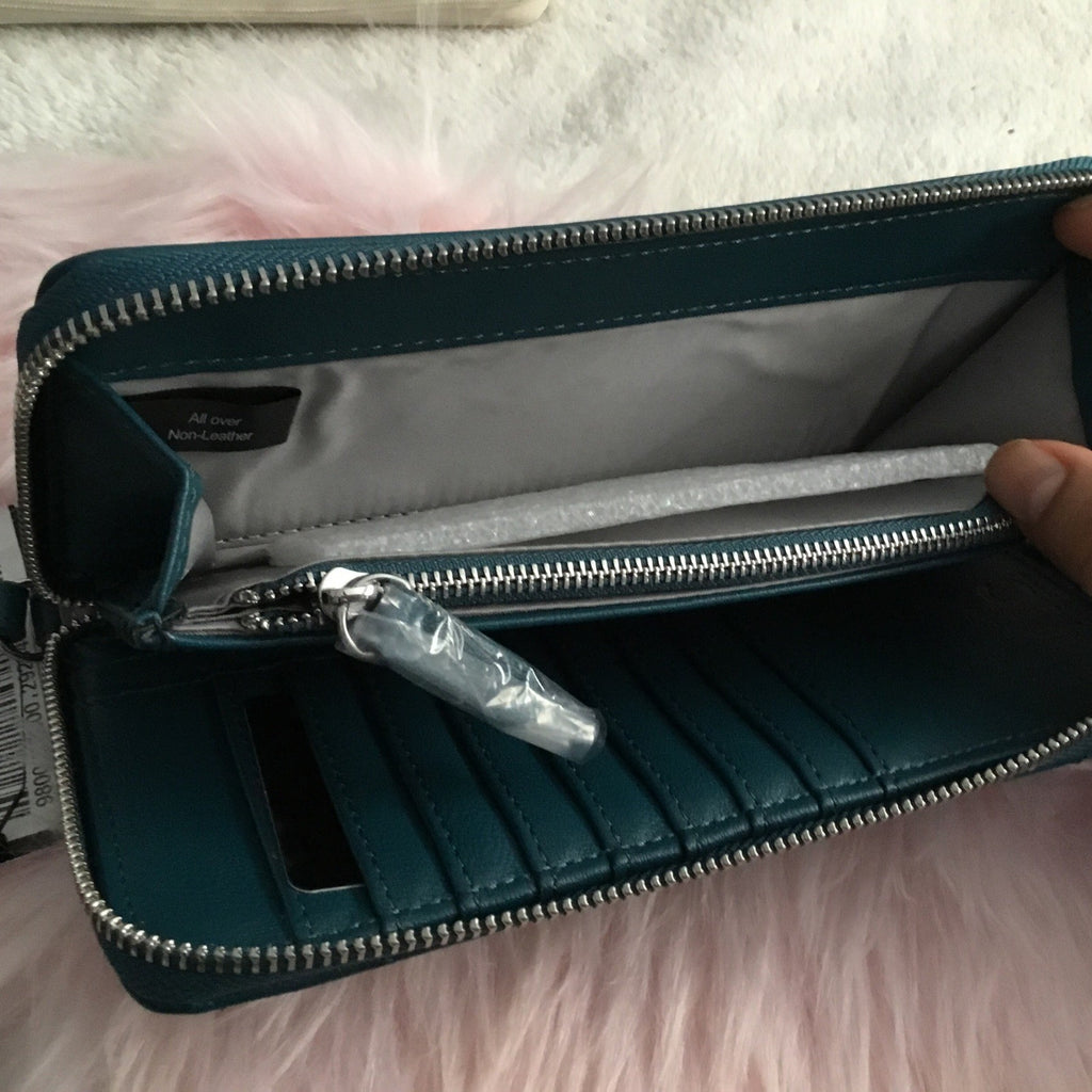 I.N.C. International Concepts Hazell Zip Around Wristlet Gulf Coast 