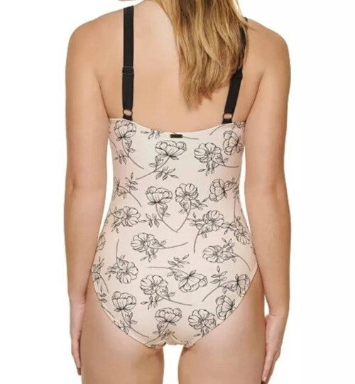 Calvin Klein Over-The-Shoulder Mio with Logo Ring Size 6