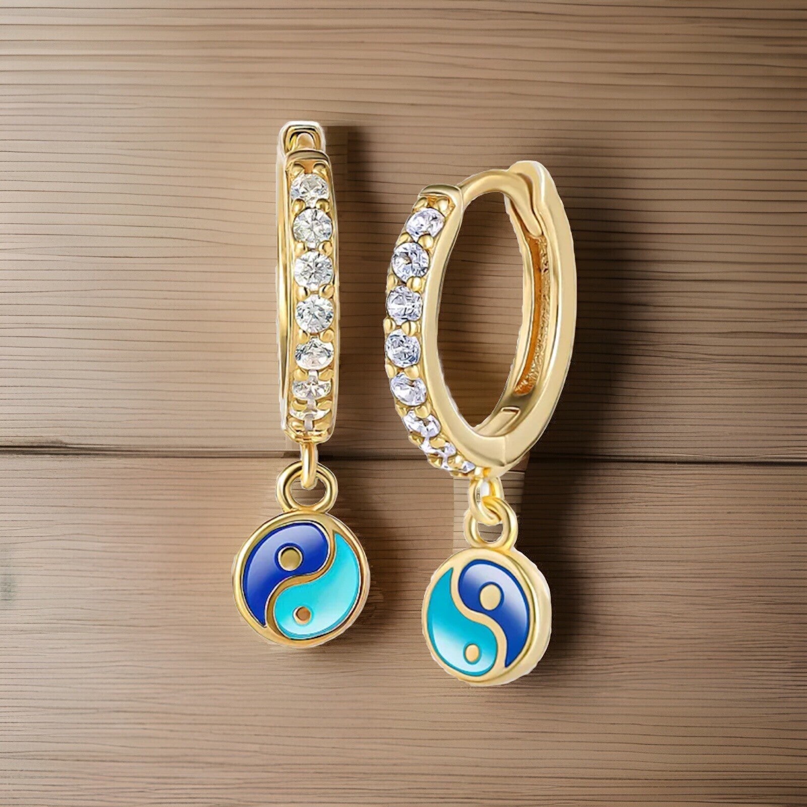 Giani BerniniCubic Zirconia & Enamel Ying Yan Dangle Hoop Earrings 18k Gold Play