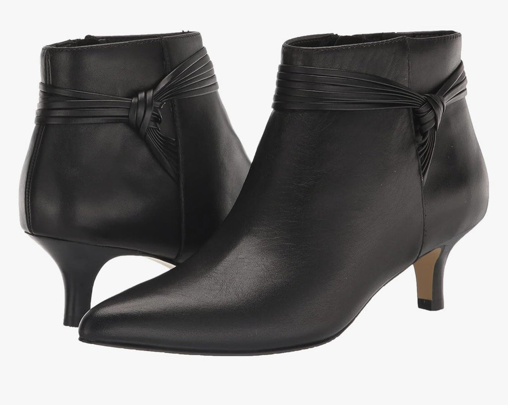 Bella Vita Women's Jani Ankle Booties Black Leather 9 1/2 WW