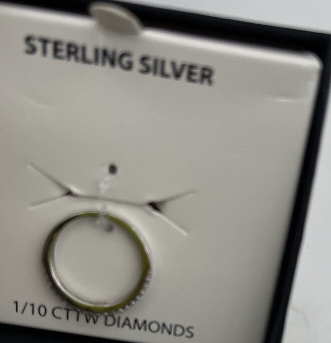 R.h.Macy & Co Sterling Silver 1/10 Cttw Diamonds Women’s Band Ring 