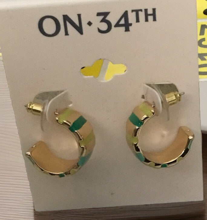 Women's Green On 34th Earrings And Ear Cuffs