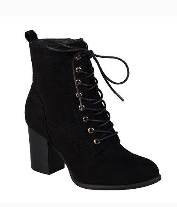 Journee Collection Women's Baylor Lace Up Bootie Black Size 11