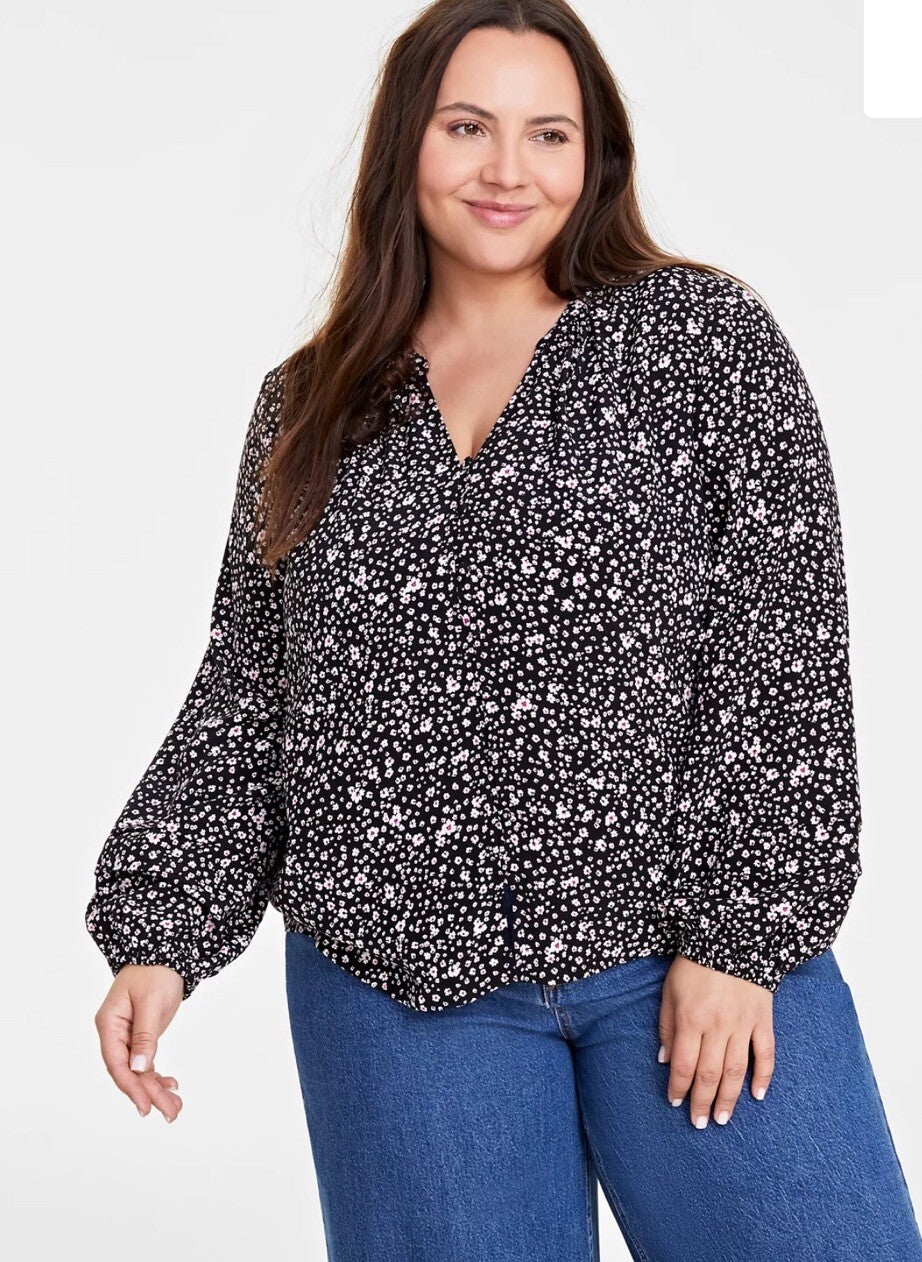 On 34th Trendy Plus Size Floating Blooms Print Top, OX