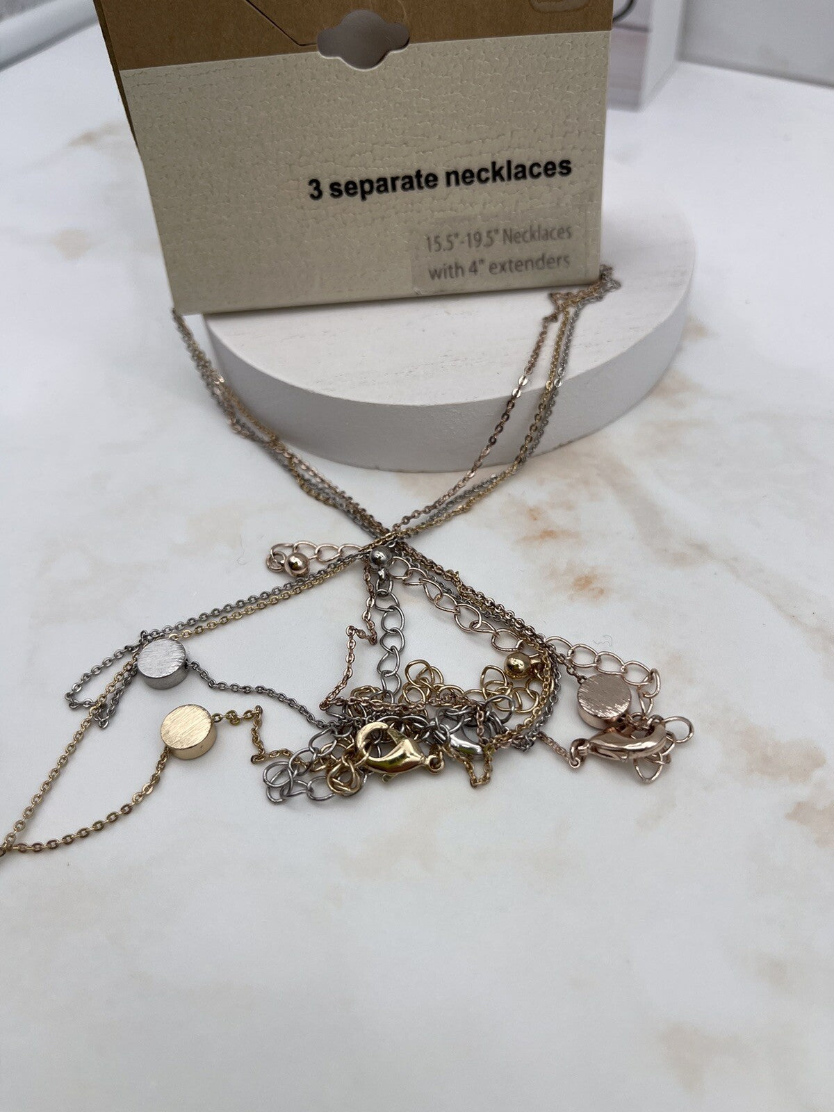3 Separate Necklaces 15.5 19.5 Necklaces 4 Extenders 