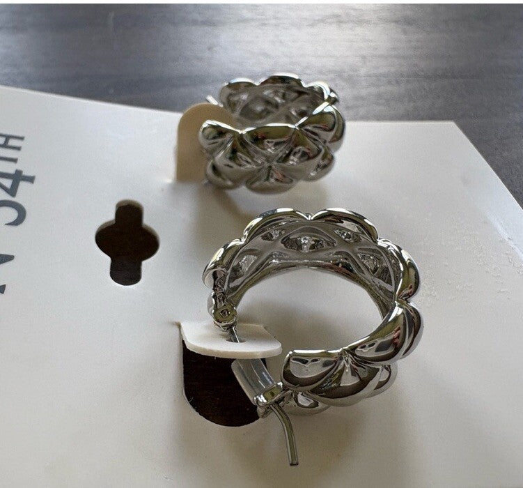 On 34th Women's Quilted Hoop Earrings Silver Color