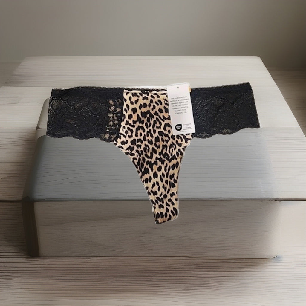 I.n.c. International Concepts Women's Satin Micro Cheetah Thong Underwear  M