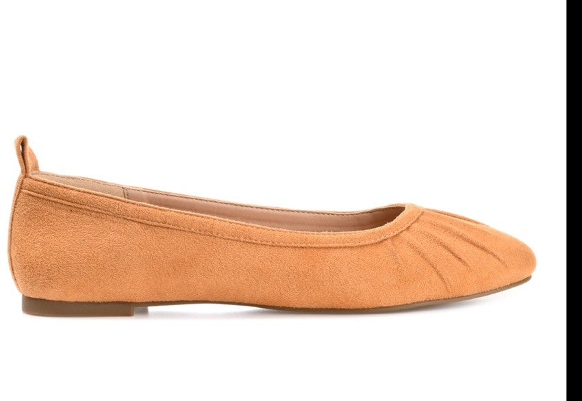 Journee Collection Women's Tannya Ruched Ballet Flats Tan Size 7