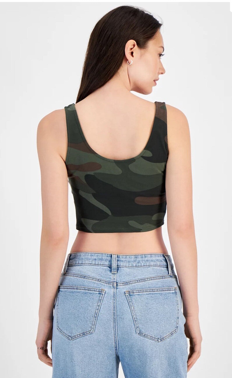 Grayson Threads, the Label Juniors' Cropped Camo-Print Graphic Top  M