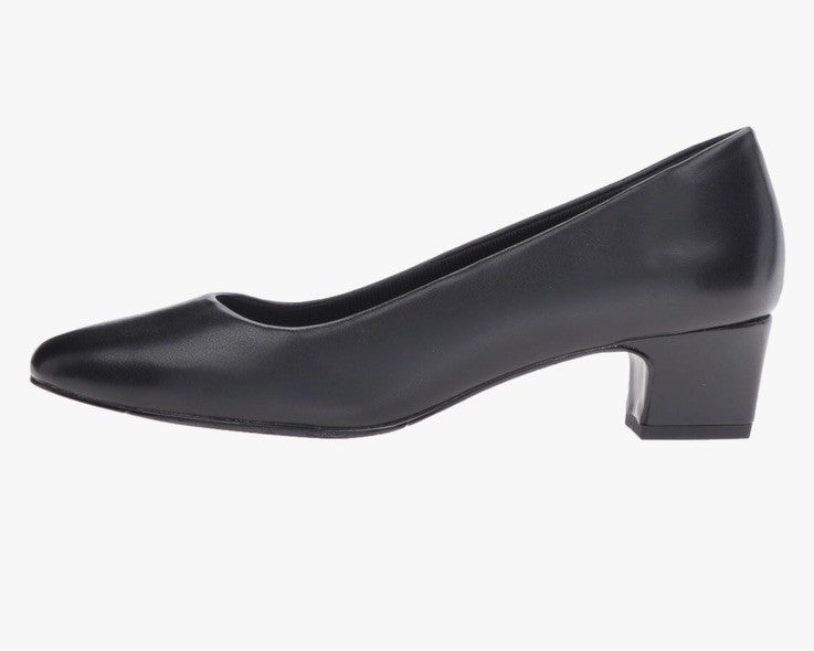 Easy Street Prim Kitten Heel Pumps Black 8 1/2 W