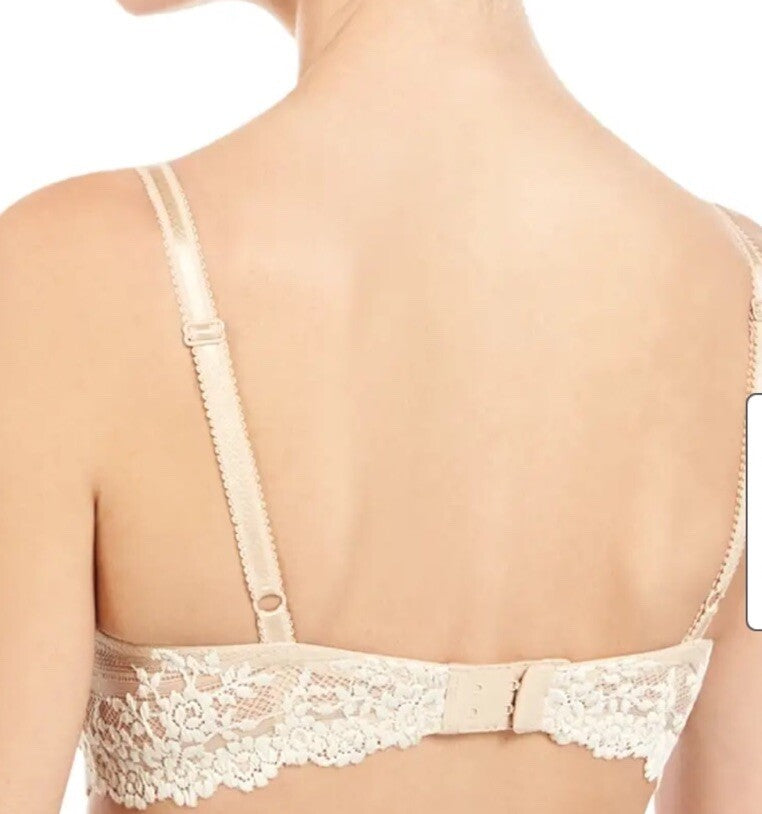 Wacoal  Embrace Lace� Underwire Bra Nude 34DDD
