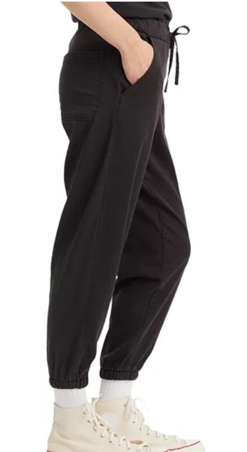 Levi's Women's Off-Duty High Rise Relaxed Jogger Pants Black L