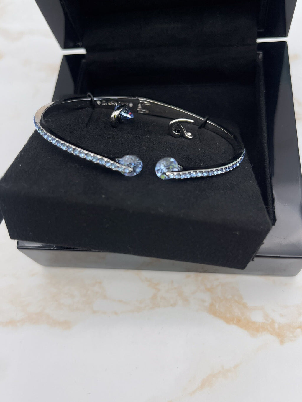 GIVENCHY SILVER TONE GREEN CRYSTALS BANGLE BRACELET WITH FLOATING STONE EARRINGS