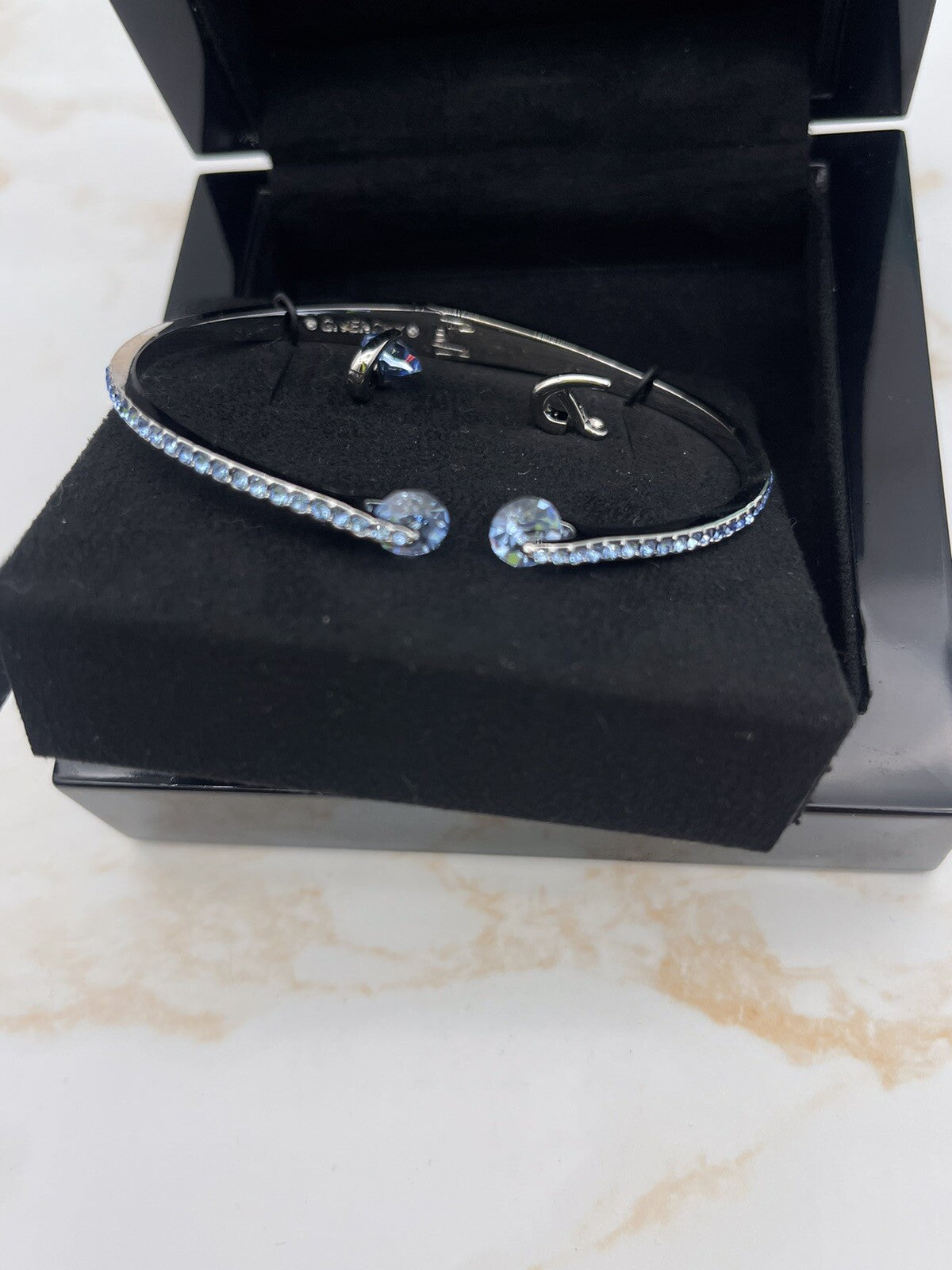 GIVENCHY SILVER TONE GREEN CRYSTALS BANGLE BRACELET WITH FLOATING STONE EARRINGS