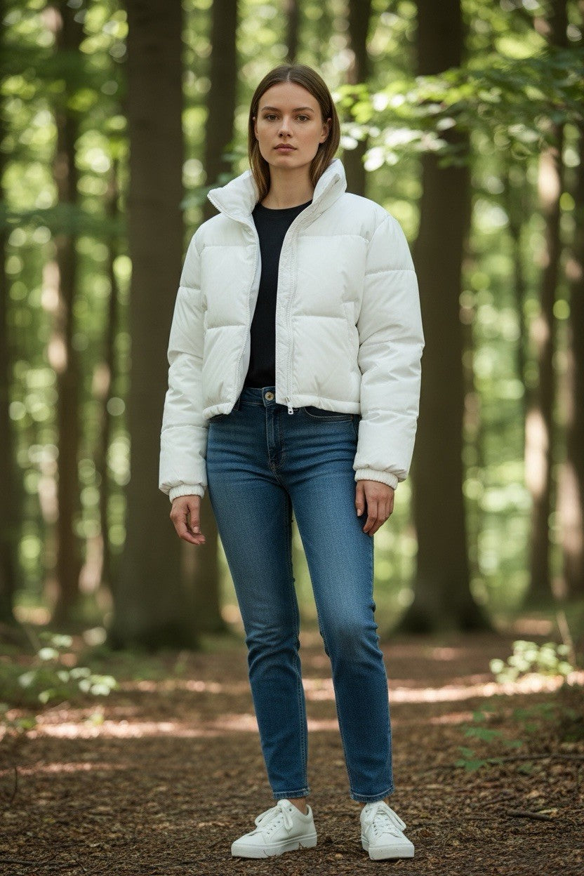 CoffeeShop Juniors' Cropped Hooded Puffer Coat - White  Size L