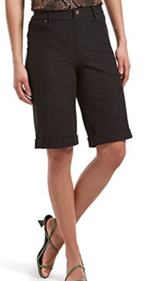 Hue Women's Cuffed Essential Pull-On Denim Shorts Black 2X