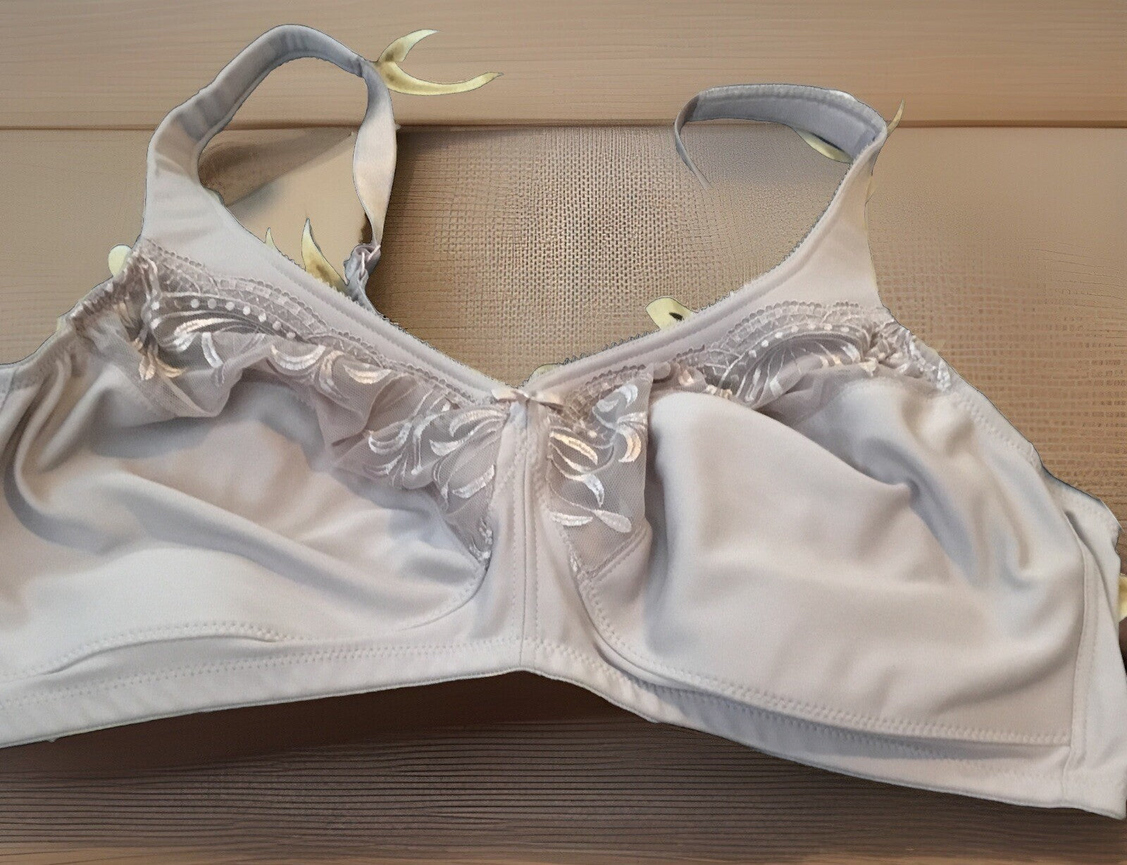 Glamorise Full-Figure Minimizer Bra 46D Brown