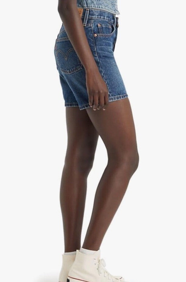 levis 501 mid thigh shorts Women’s 32W Color Pleased To Meet You 