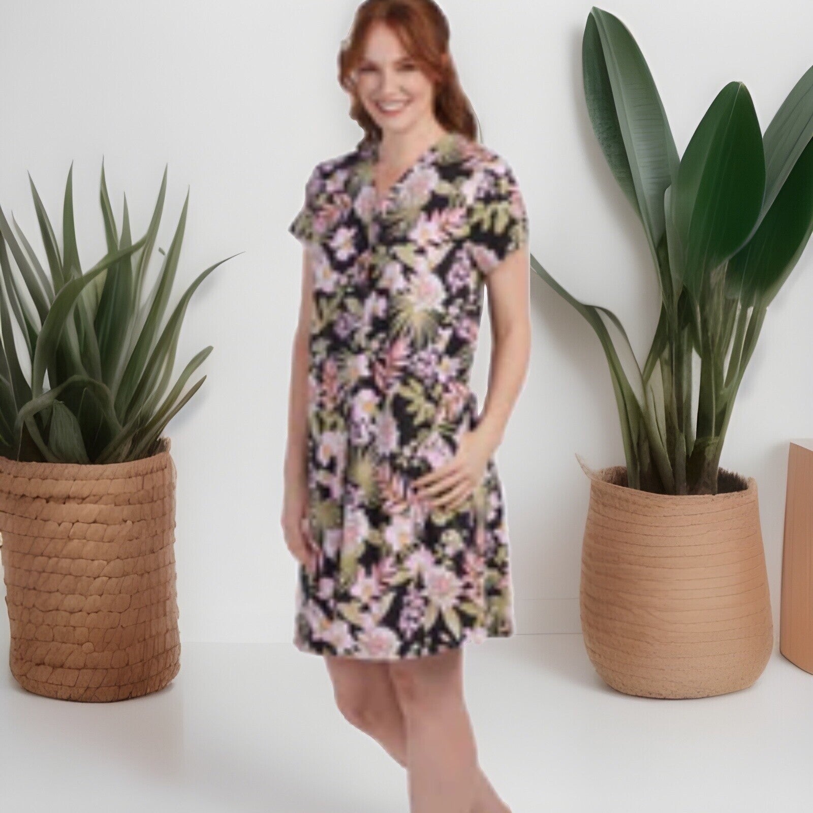 Miss Elaine M Floral Print Black & Pink Short Sleeve Robe Nightgown Tropical $86