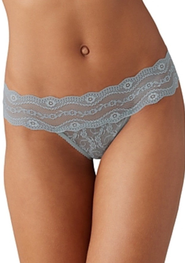 b.tempt'd Women's Lace Kiss Thong Panty L Abyss