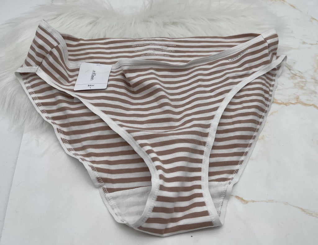 Calvin Klein Women’s Intimate Panty XL Strips Tan Large