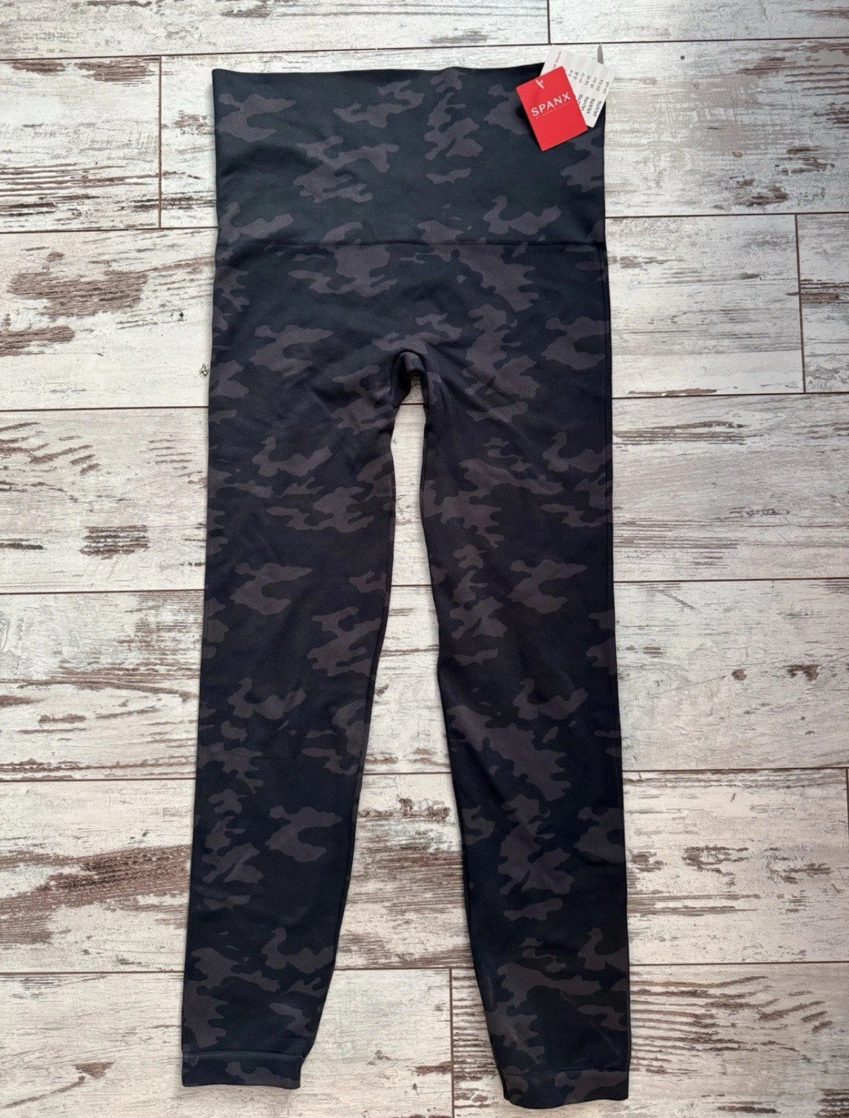 Spanx Look At Me Now Leggings Size XL Heather Camo Print Seamless Tummy Control