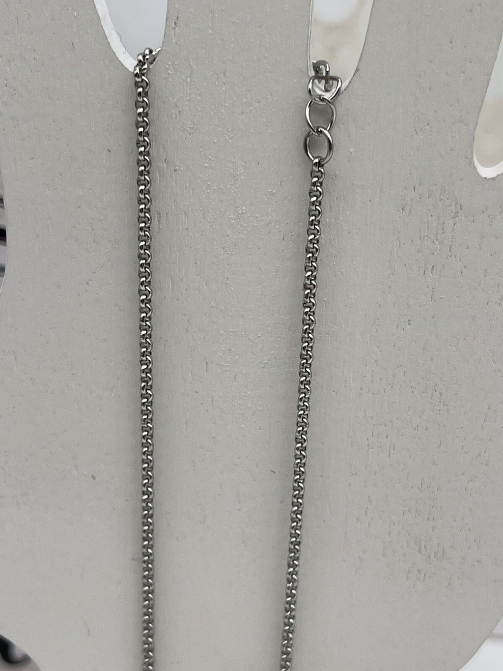 Women’s Silver Pendant Necklace 