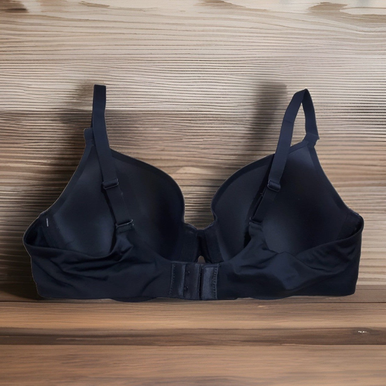 Gap GapBody Women's Everyday Essentials T-Shirt Bra- True Black -36C