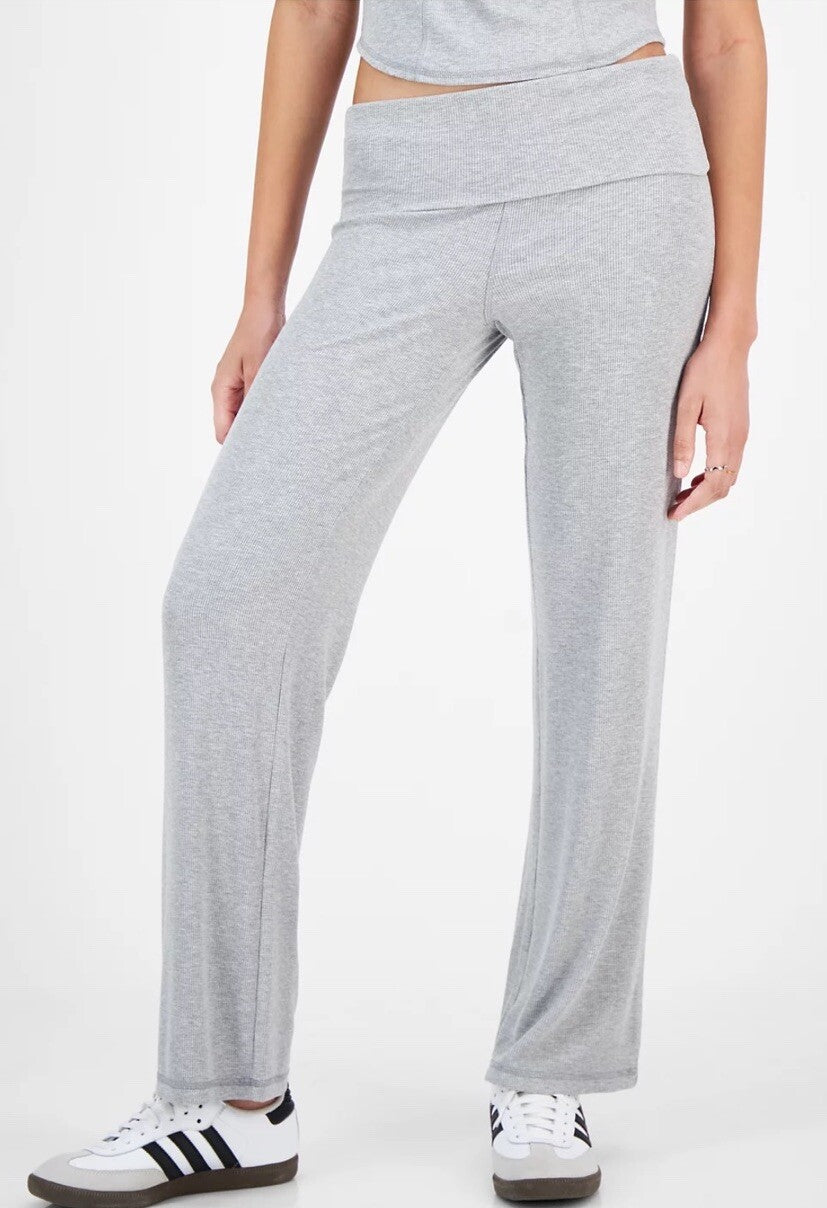 Ultra Flirt Juniors' High Rise Foldover-Waist Ribbed Knit Pants Grey Whisper XL