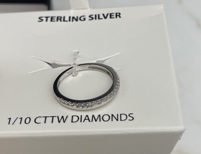 R.h.Macy & Co Sterling Silver 1/10 Cttw Diamonds Women’s Band Ring 