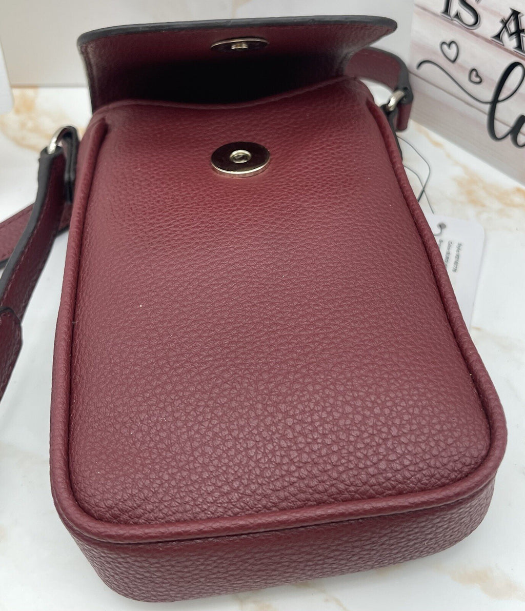 Guess Maxxe Chit Chat Phone Crossbody Burgundy 
