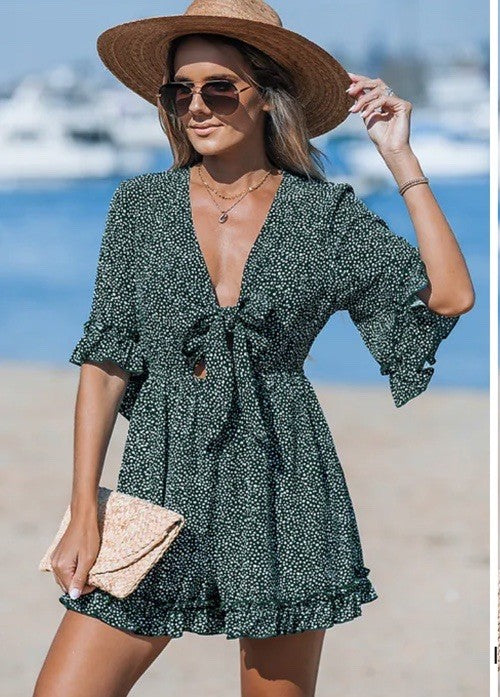 Cupshe Women's Tropical Halter Keyhole Romper S Green