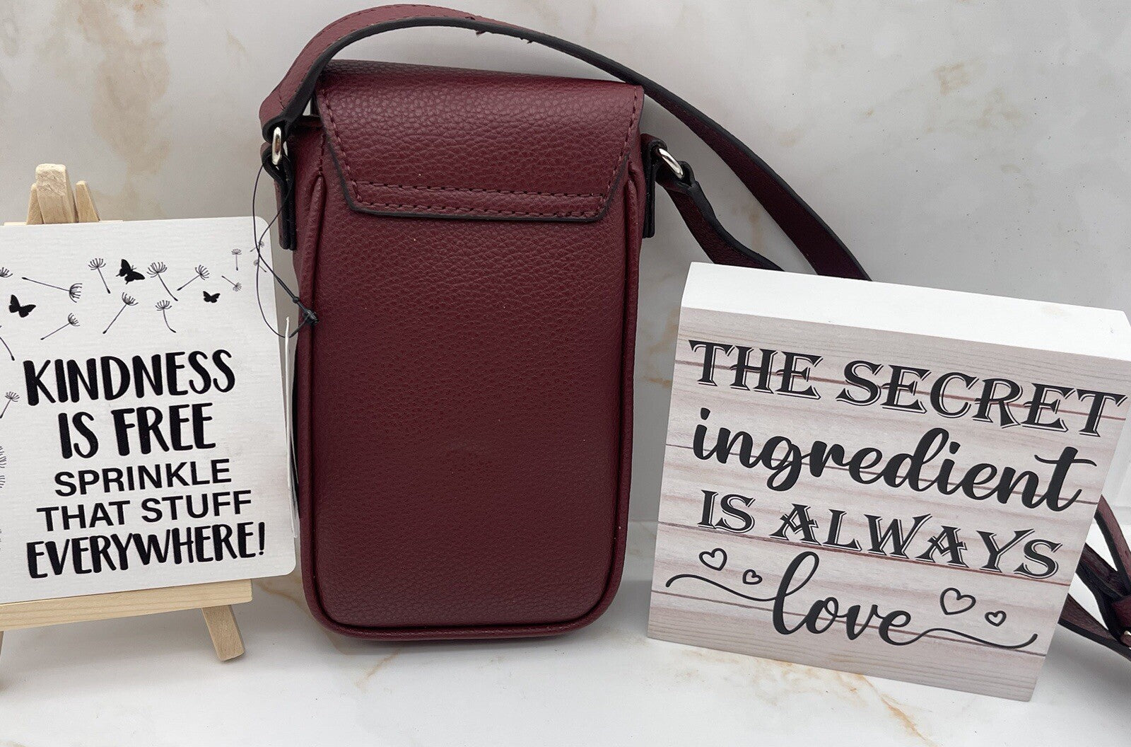 Guess Maxxe Chit Chat Phone Crossbody Burgundy 