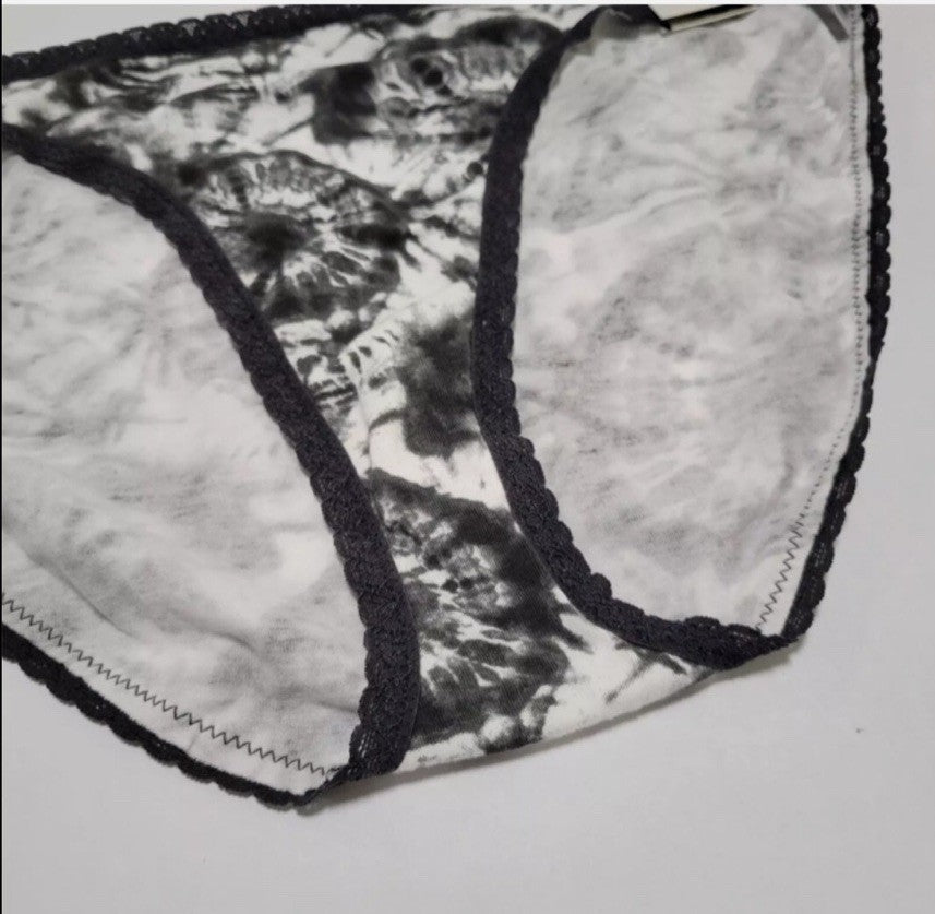 Jenni Women’s Lace Trim Bikini Underwear XXL 