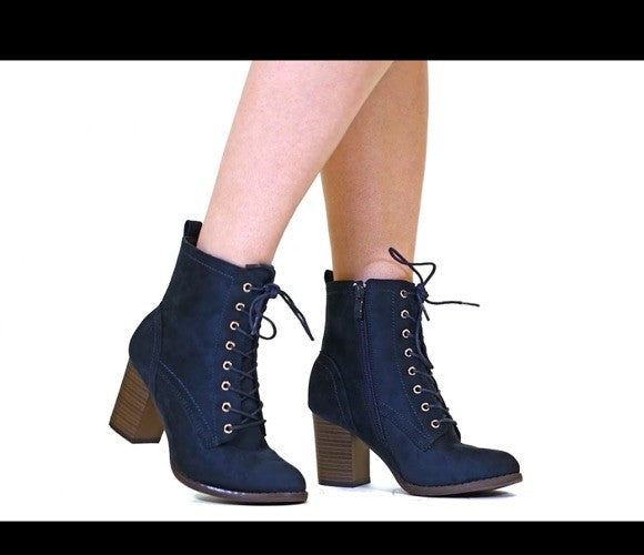 Journee Collection Women's Baylor Lace Up Stacked Heel Booties Blue 8