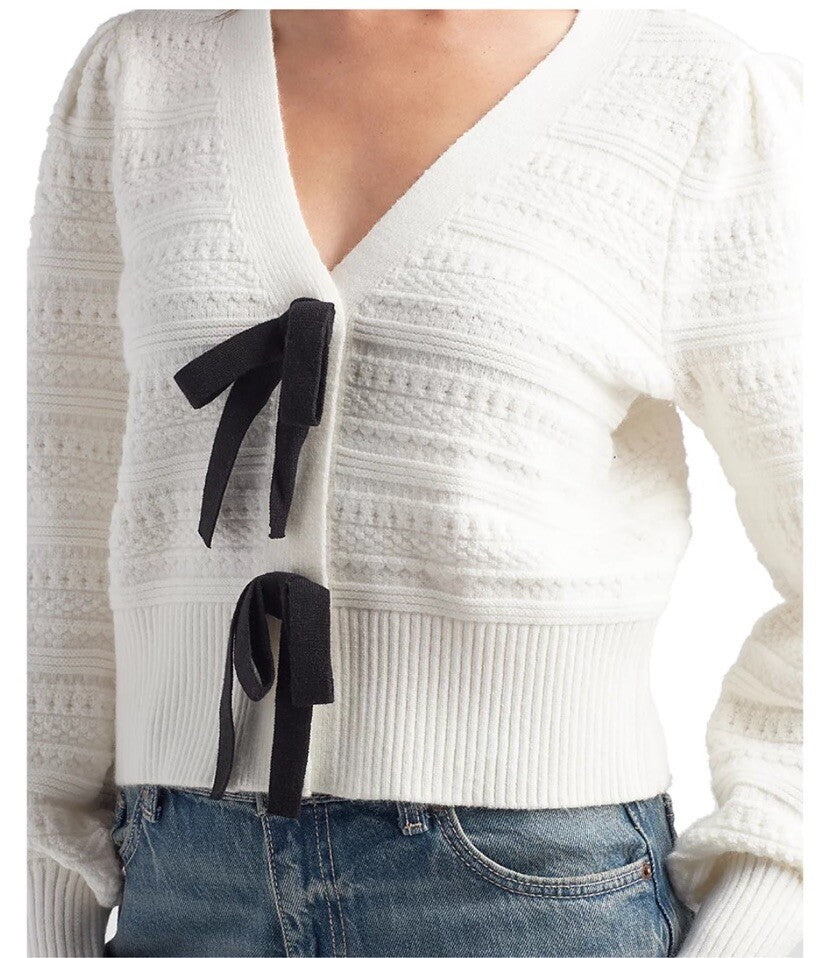 BCX Juniors' Bow-Front V-Neck Long-Sleeve Cardigan Ivory Medium 