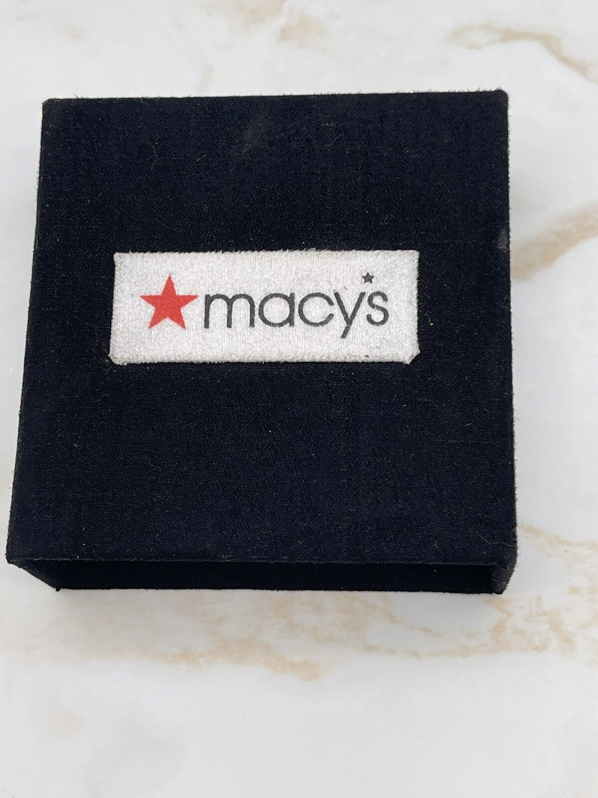 Macys Ring Women’s Size 8 Sterling Silver 